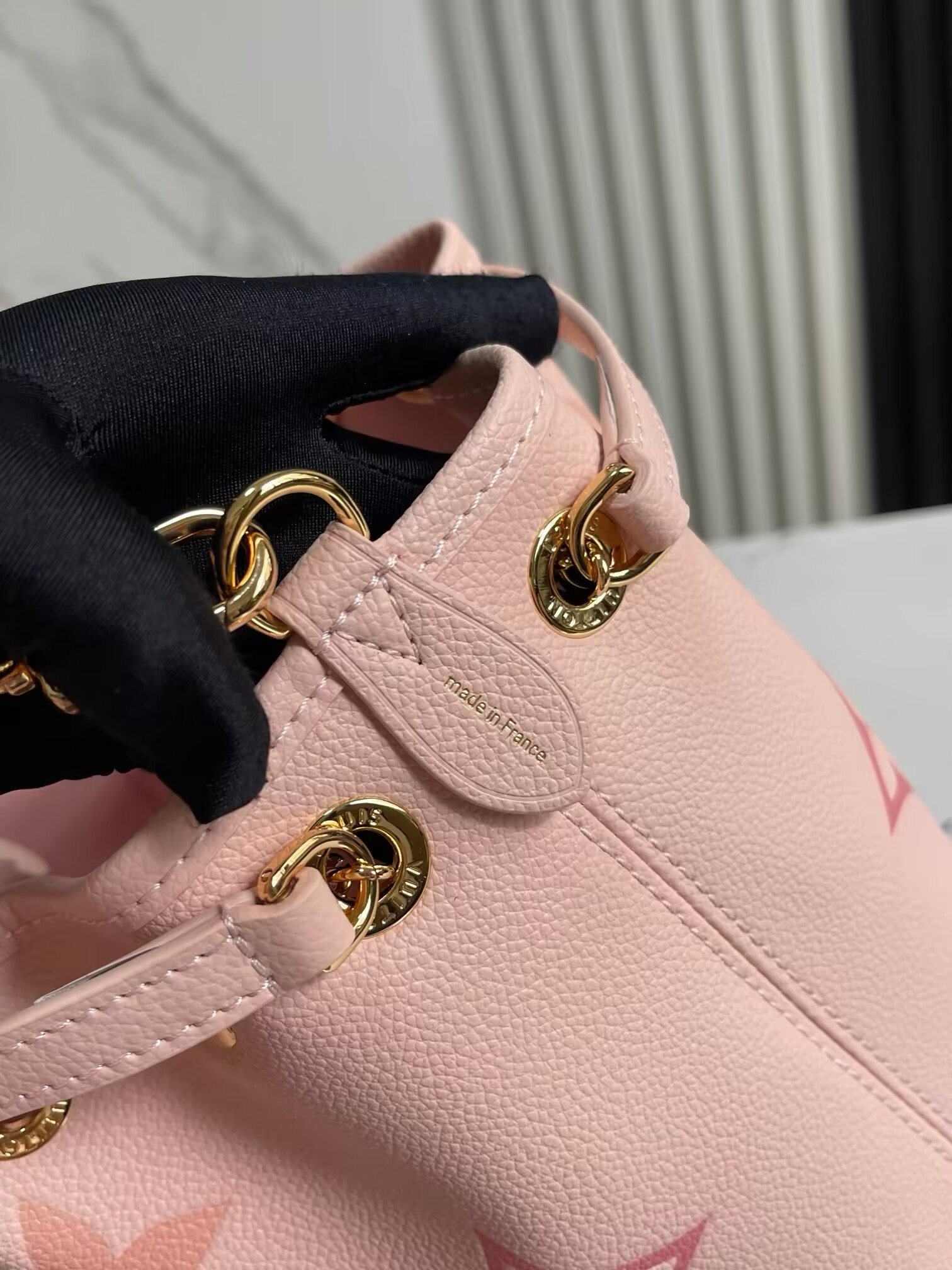 LV Empreinte Monogram Giant Summer Bundle M46492 28x20x11.5cm