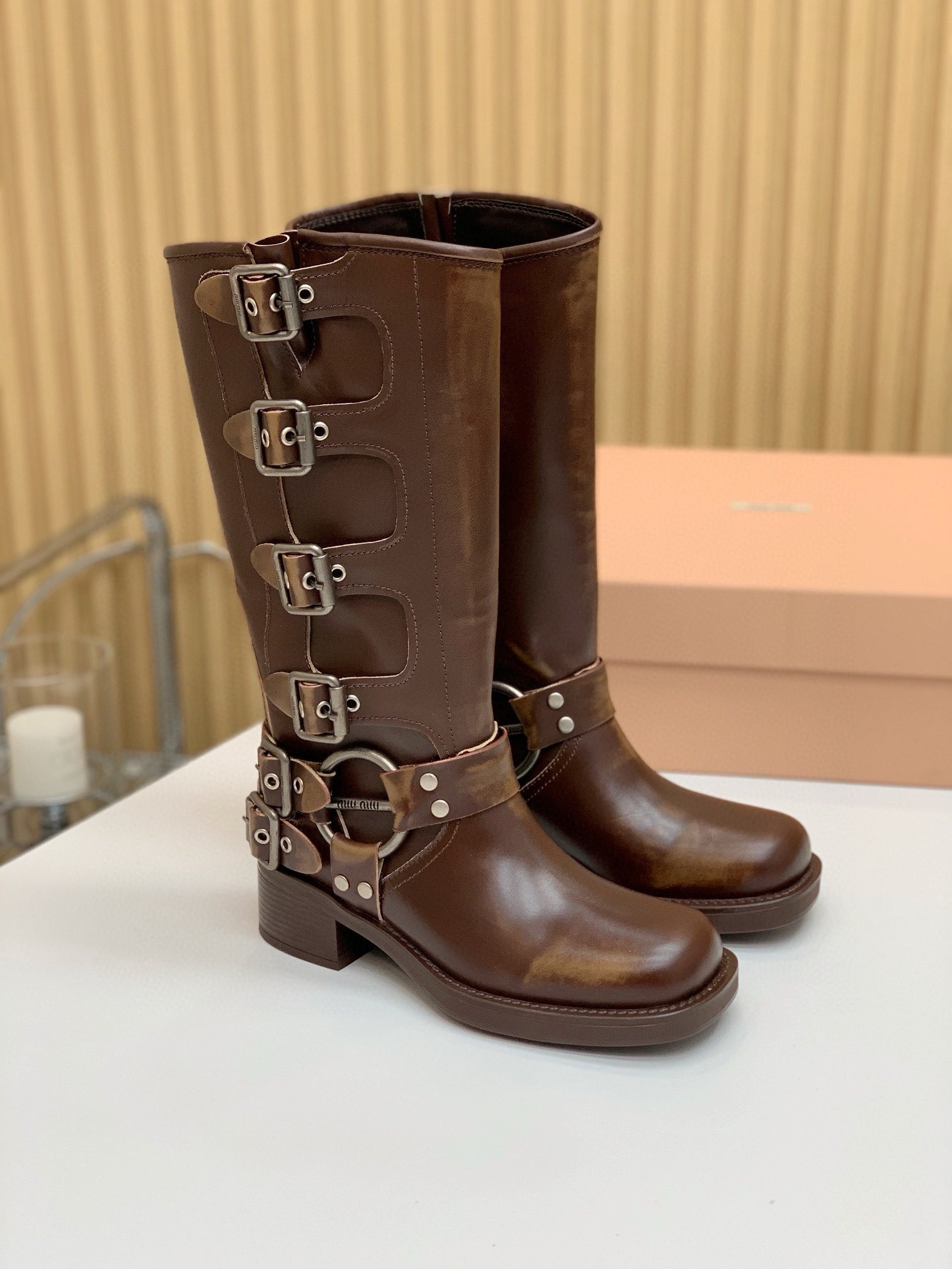 ua M1v M1v leather boots