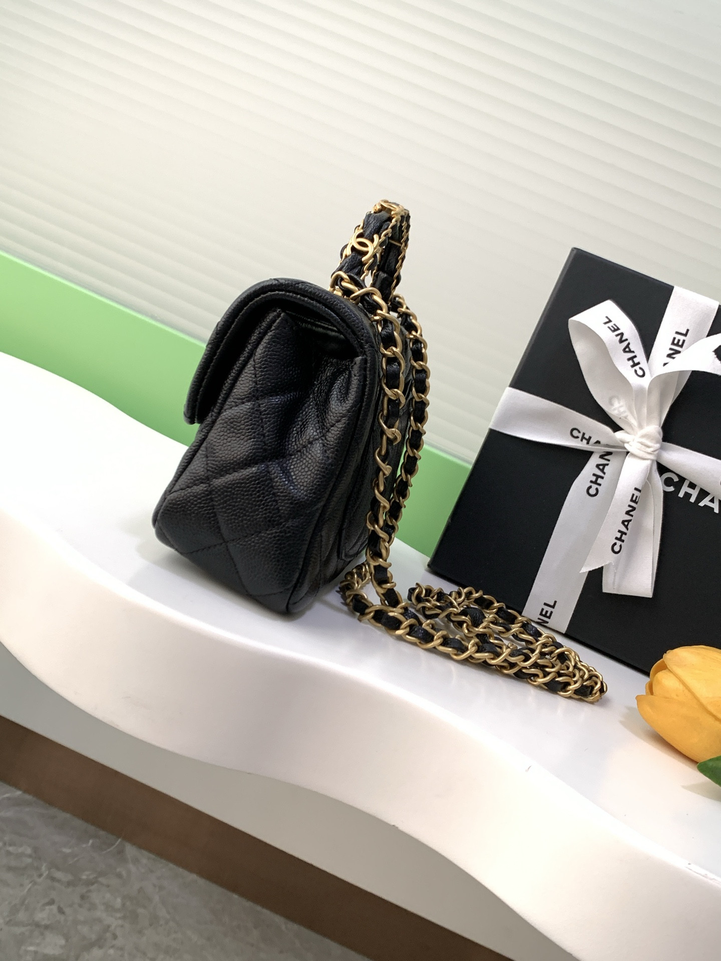 Ch*el flap bag with top handle as5701 19.5x12x6.5cm