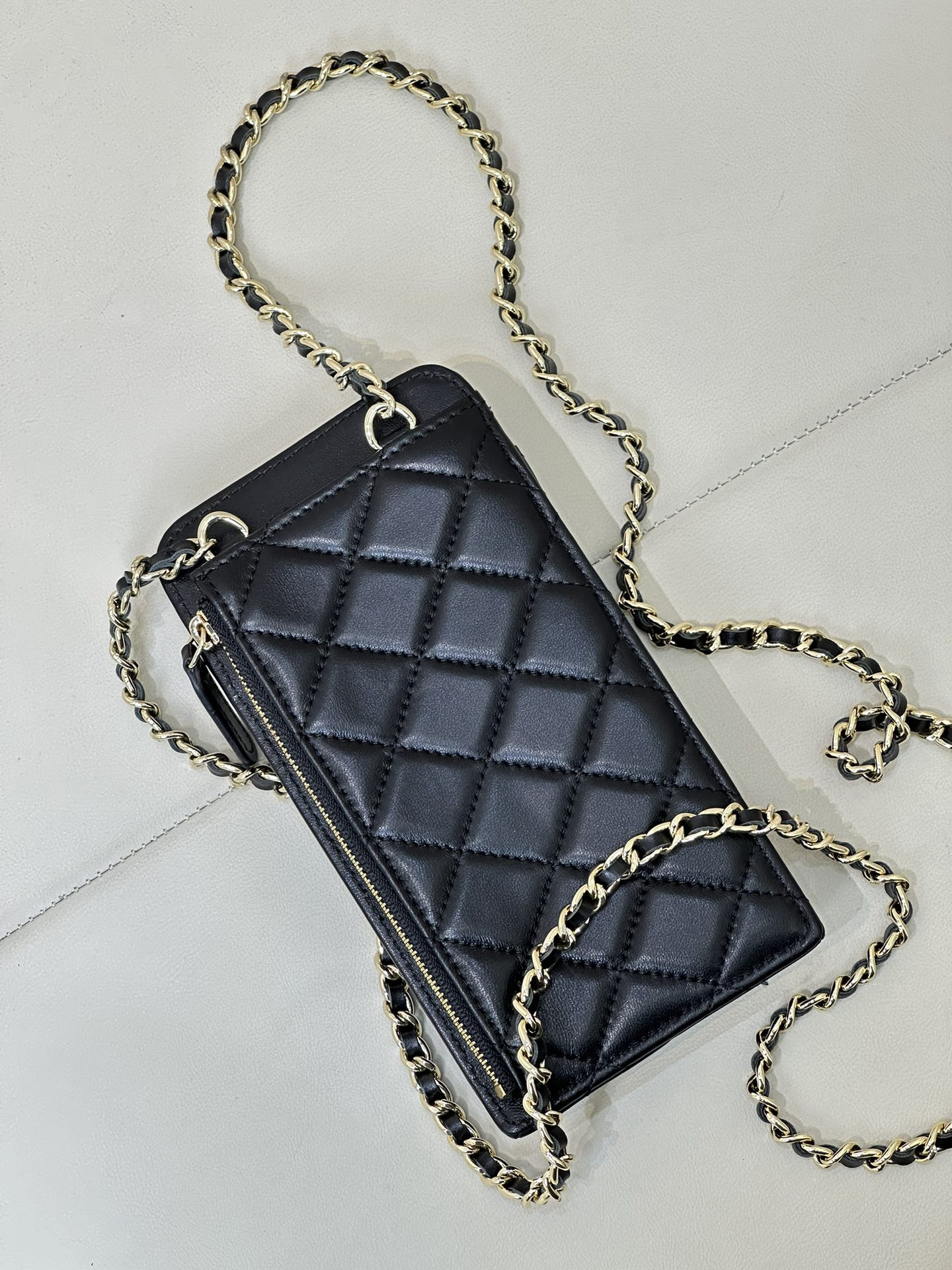 Ch*el phone bag 18x9x3cm