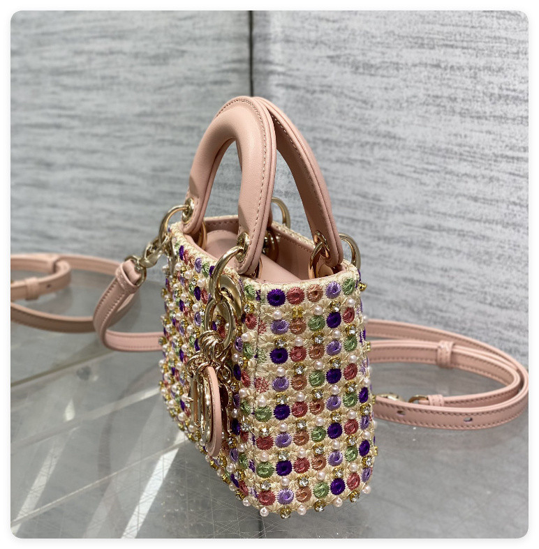 D*0r Artistic Limited Edition Three-Gusset Lady D*0r Micro Bag with Heavy Bead Embroidery 12x10x5cm