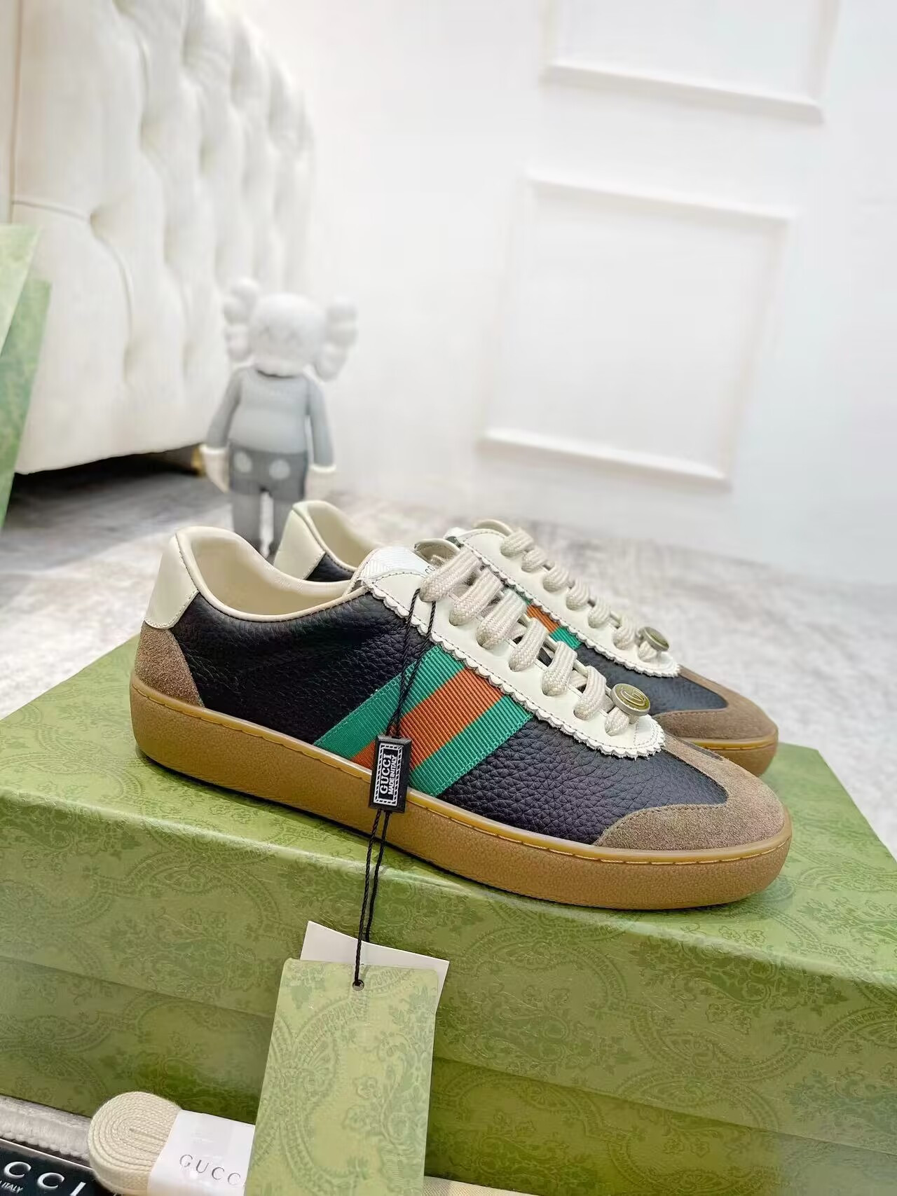 UA G*u*i G74 Web Sneaker
