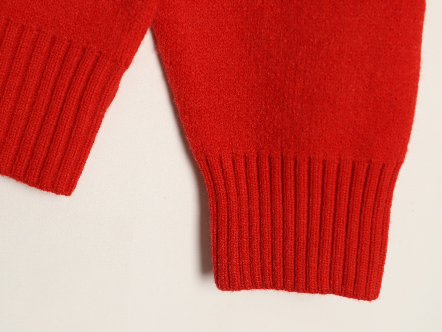 AMI PARIS Sweaters