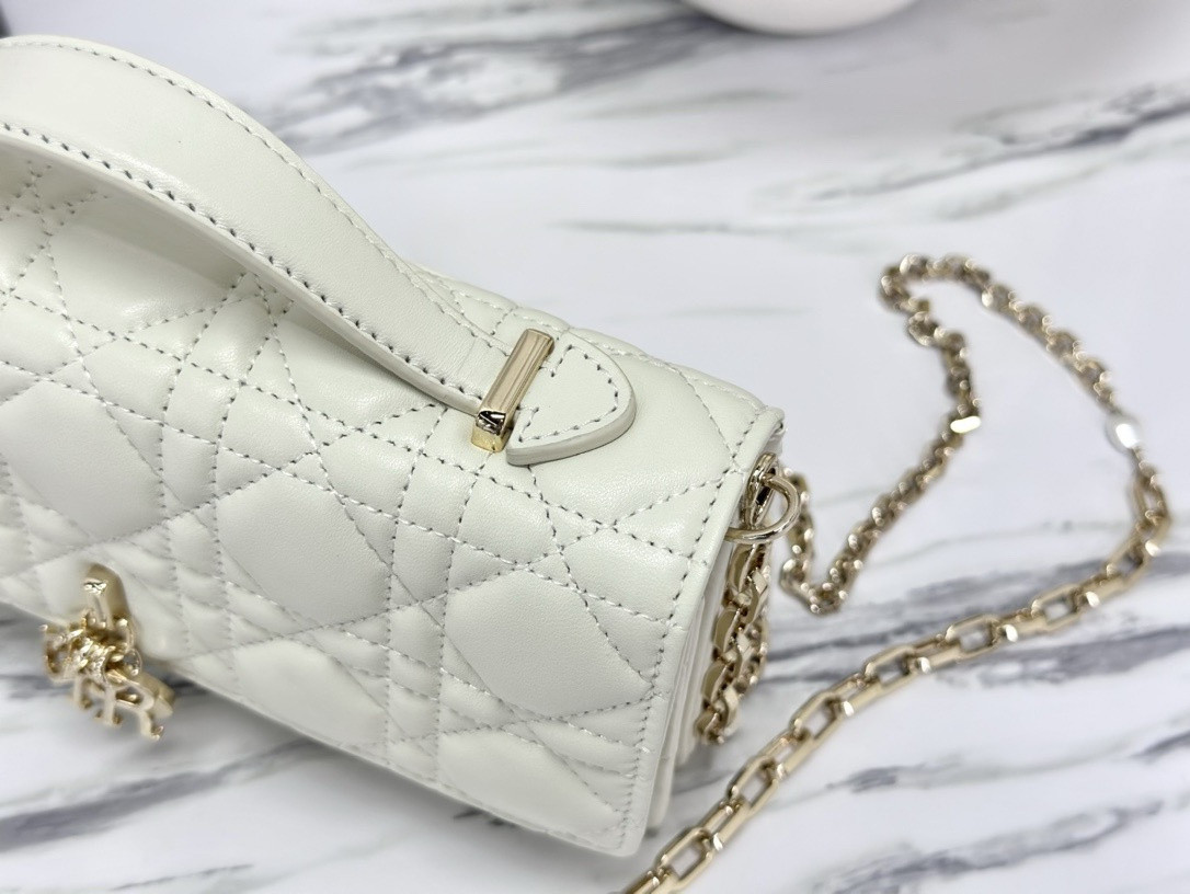 MISS D*0r MINI BAG Latte Cannage Lambskin S0980ONMJ_M030 21 x 11.5 x 4.5 cm