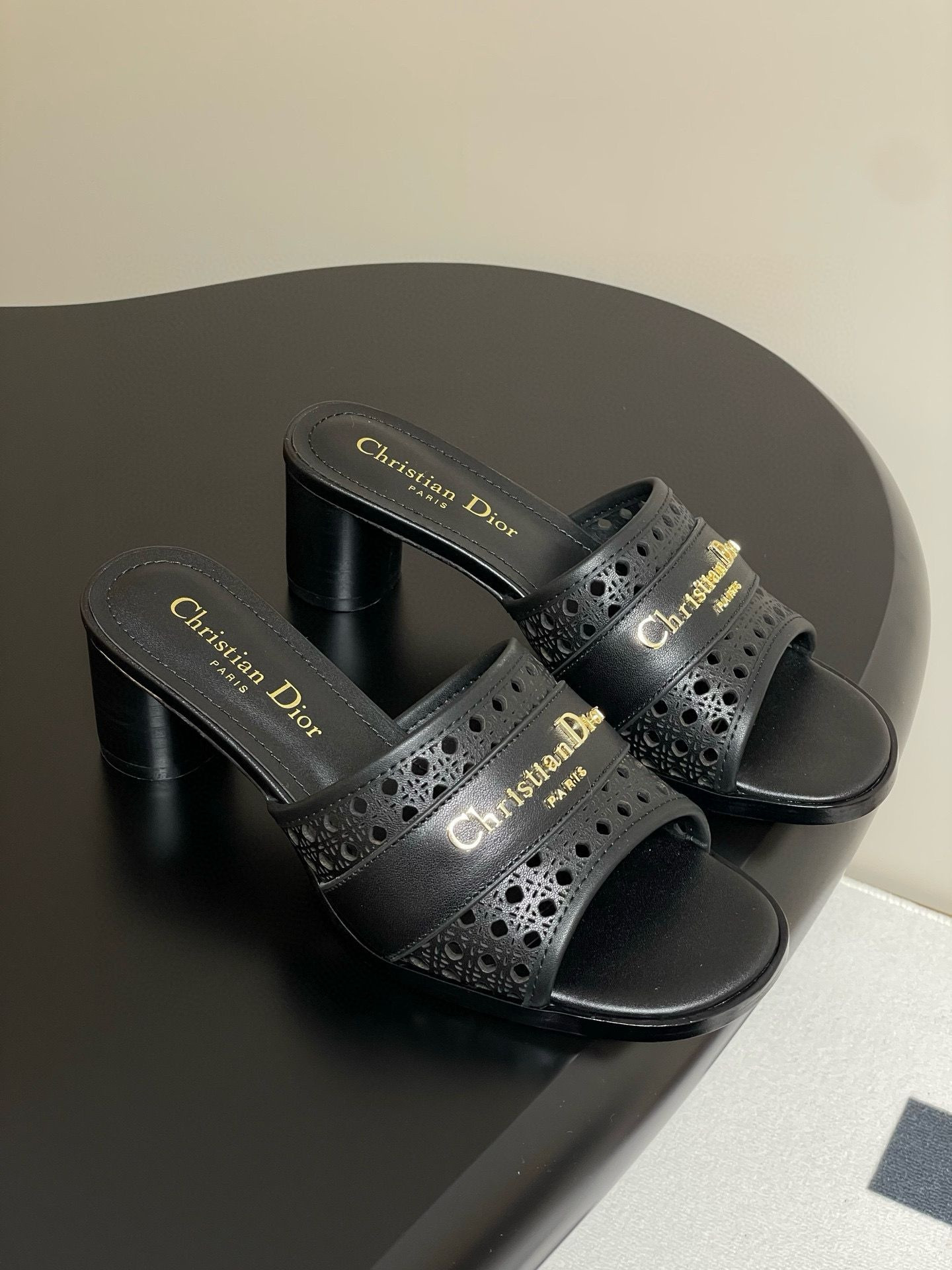 UA D*0r D-Lane Heeled Slide