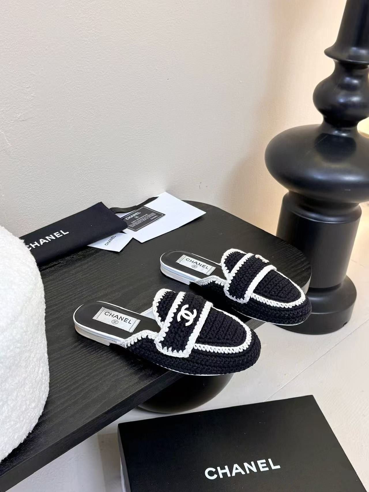 UA Ch*el Slides