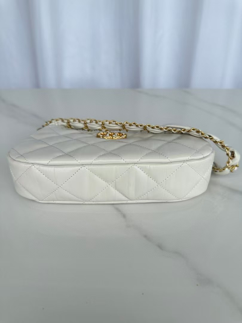 Ch*el Hobo Handbag 23.5x13.5x5.3cm