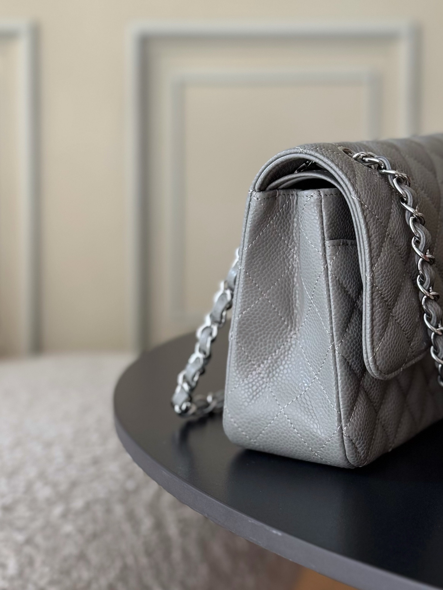 Ch*el flap bag 25x15.5x6.5cm