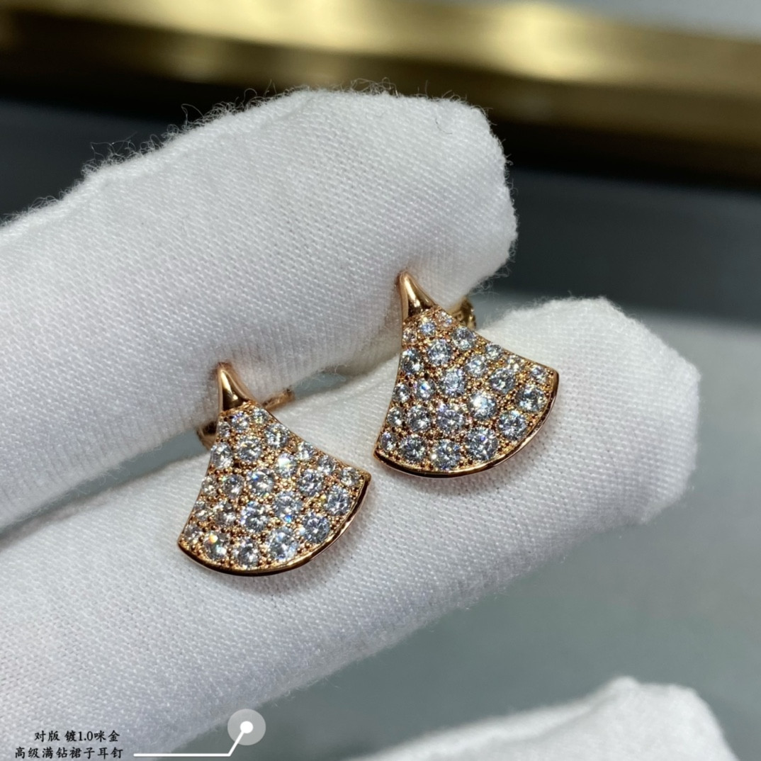 B*l*ai Diamond fan-shaped skirt Earrings