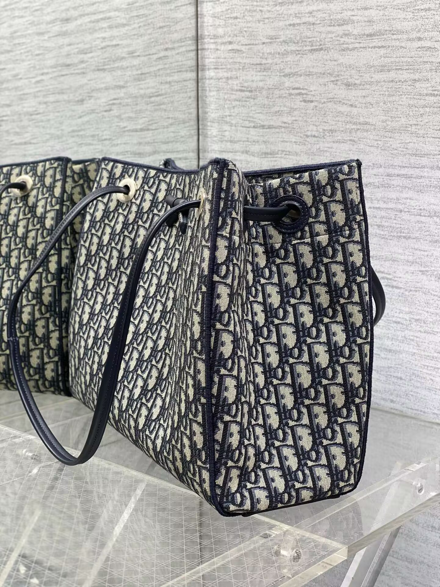 D*or medium promenade shopping bag 37x29x14cm