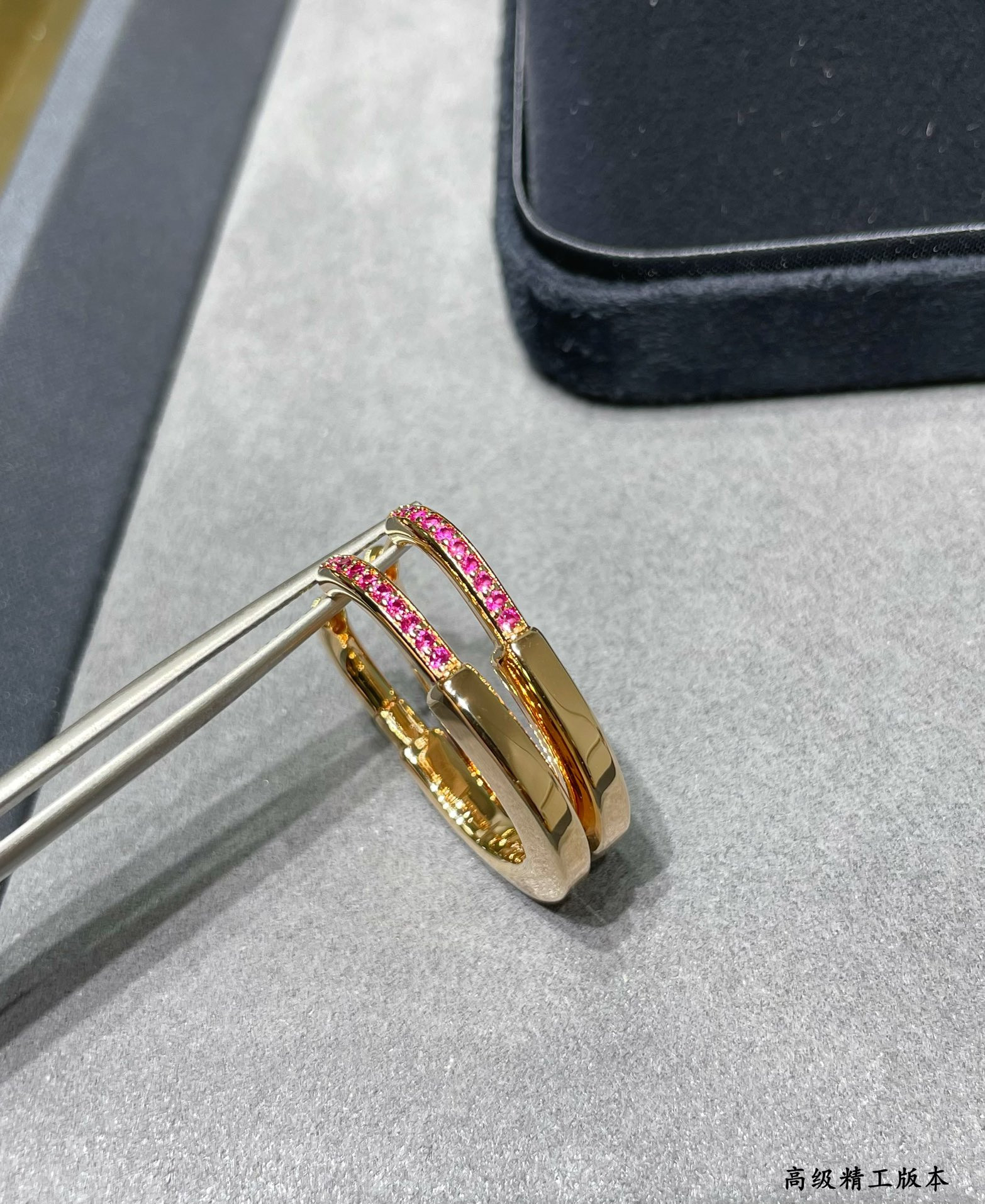 T*f*ny & Co. Medium Pink Diamond Lock Earrings