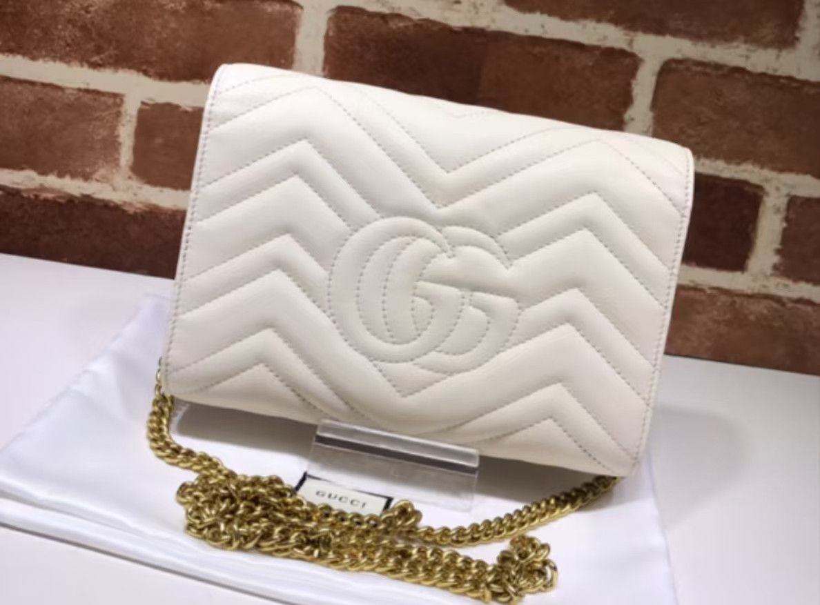 G*u*i GG Marmont S*per Mini Bag 20x13x6cm