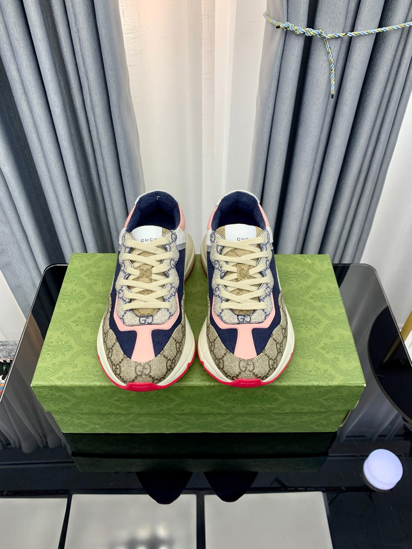 UA G*u*i GG Rhyton Sneaker