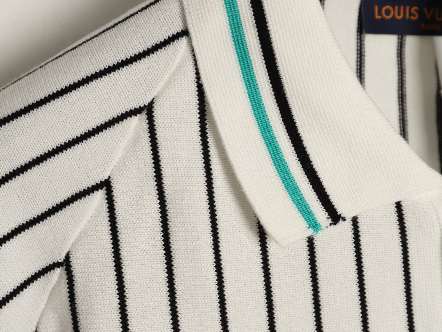 l0*is V*t0n short-sleeved polo shirt