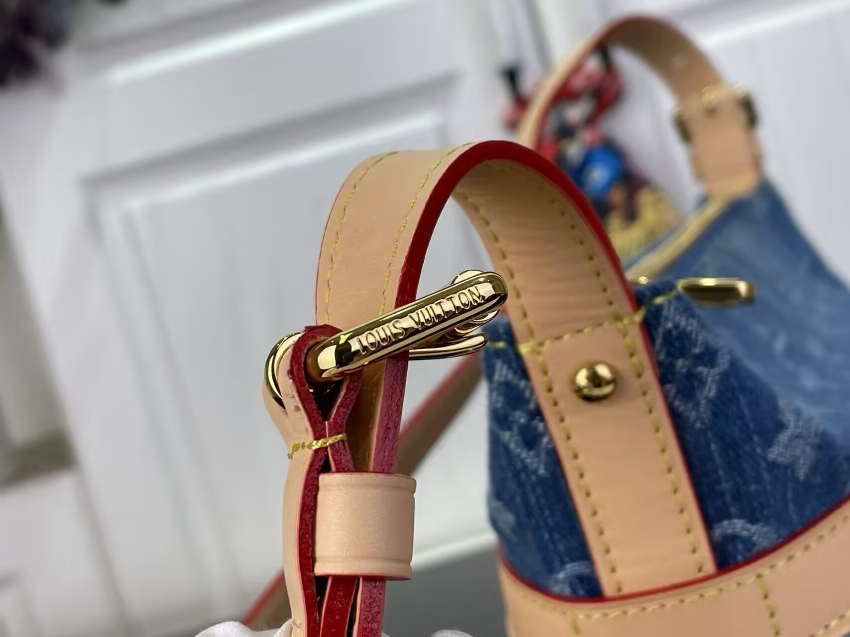 LV Monogram Cruiser Toiletry Hand Bag M27945 22x13.5x12cm