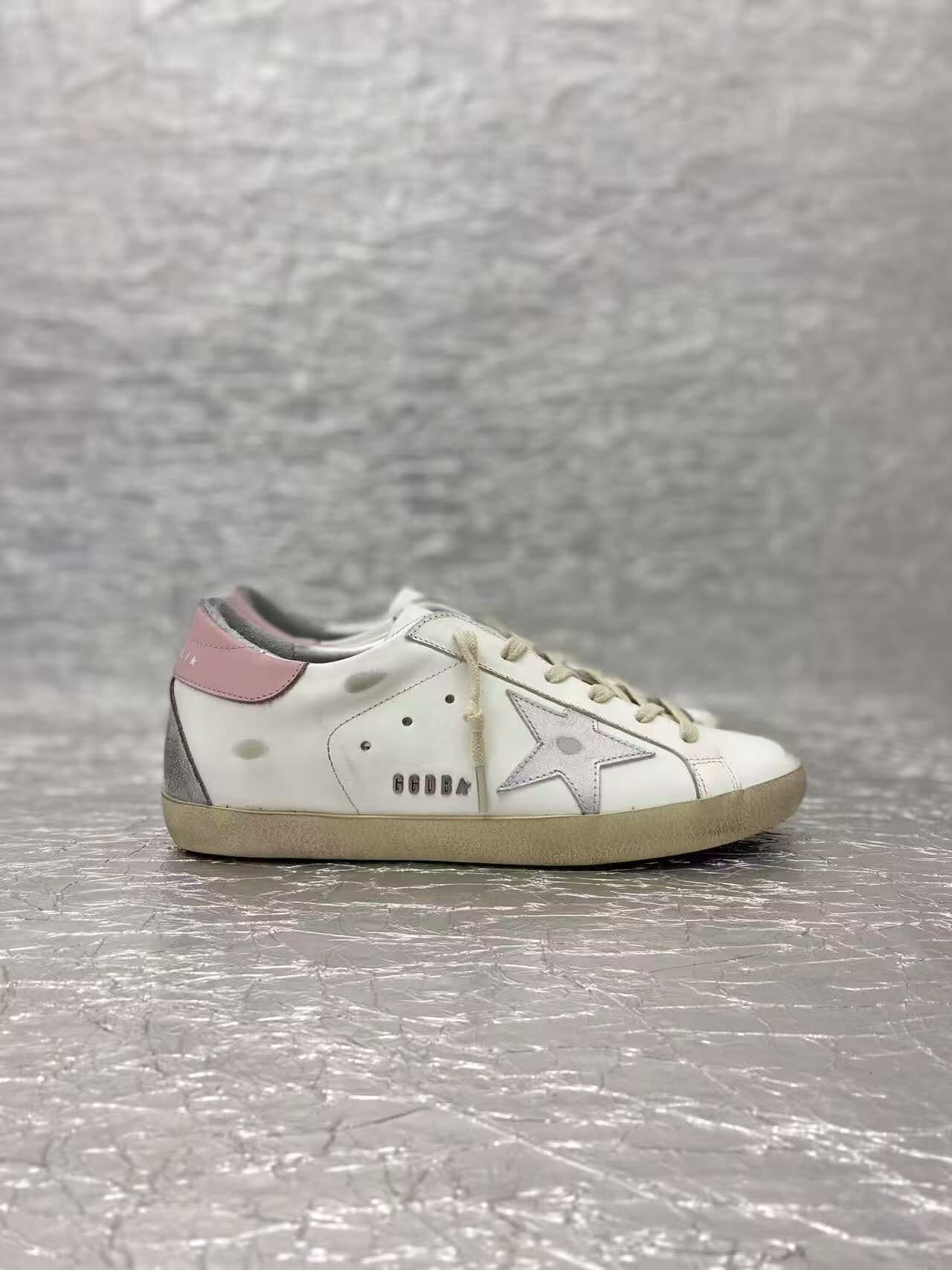 UA Golden Go*e S*per-Star Sneaker