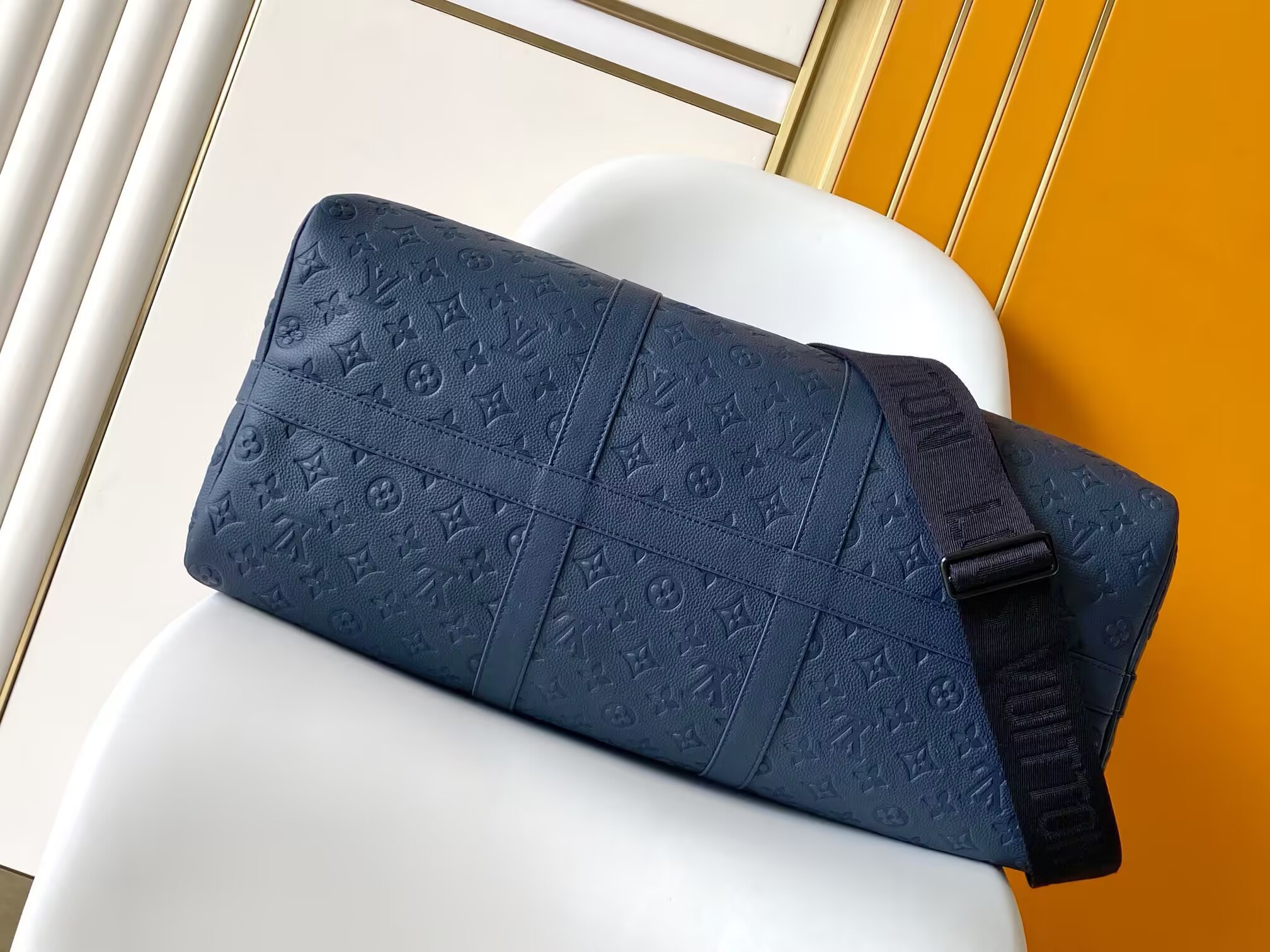 LV Keepall Bandoulière 50 M14840 50x29x23cm