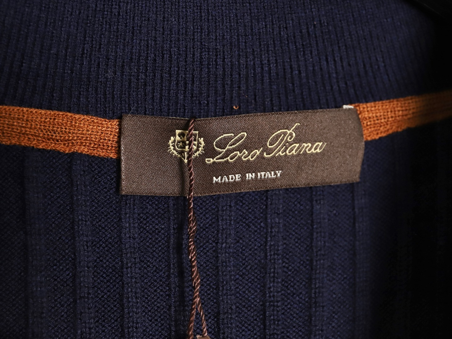 L**o p*ana LP knitting Sweaters