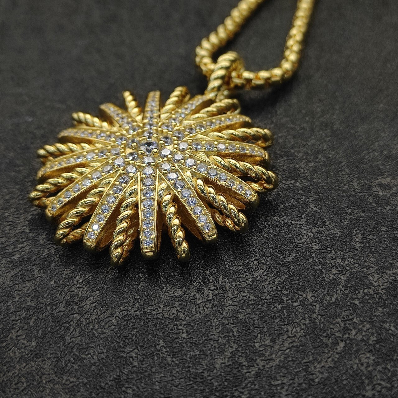 dau1d Yvrm*n sunflower full of di*m*nds necklace(chain length 50+5cm delay chain chain thickness 3mm)