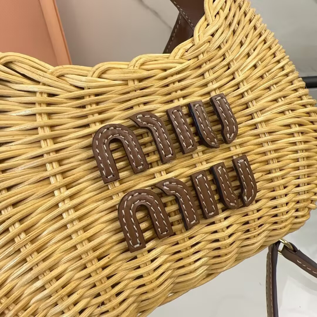 M1v M1v wander wicker handbag 20x17x6cm