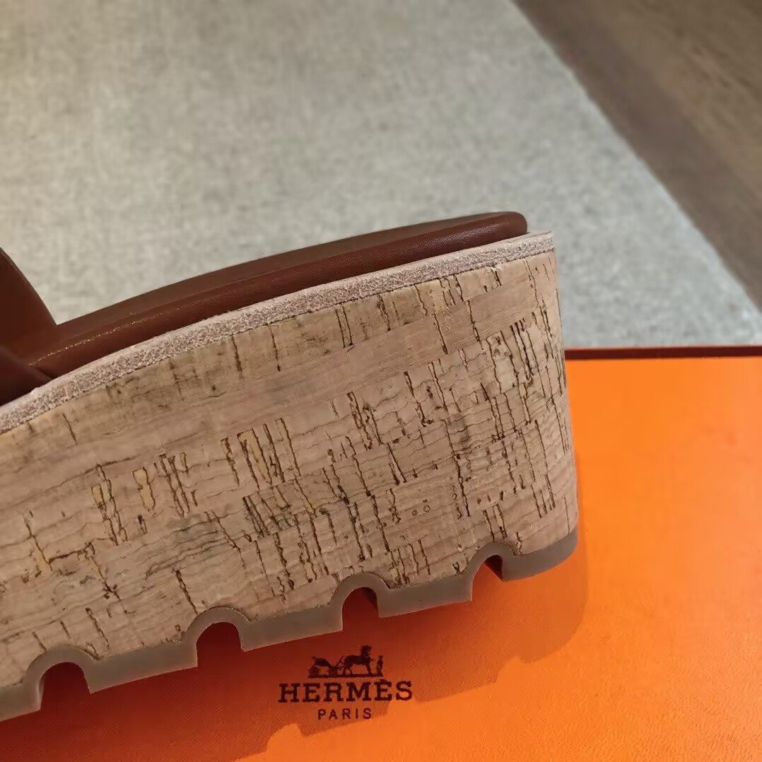 ua H**mes eze 30 sandal