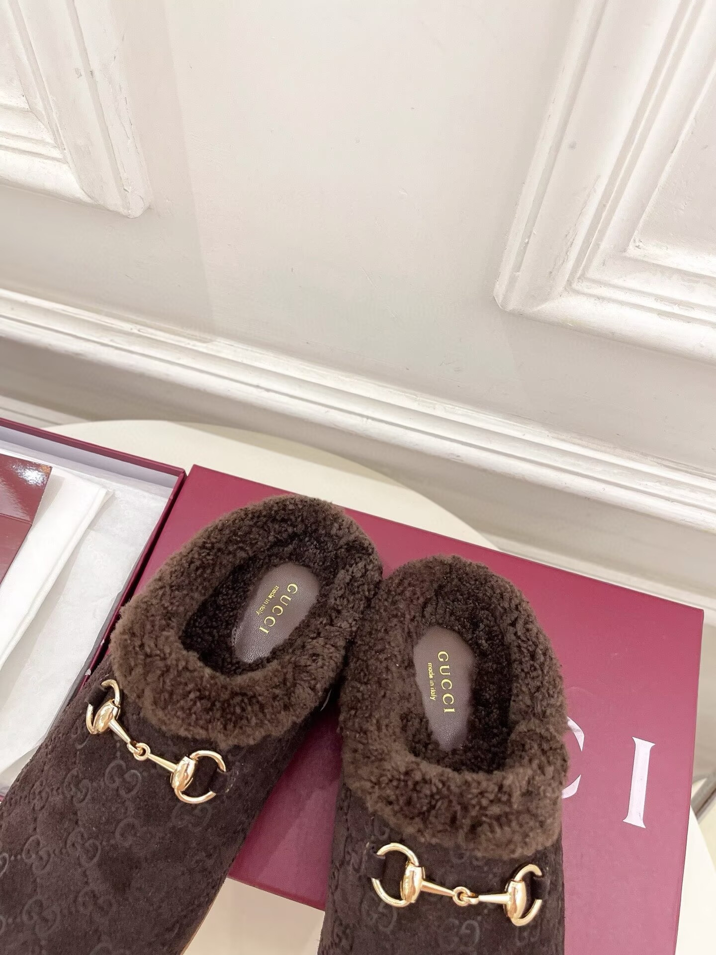 ua G*u*i mules