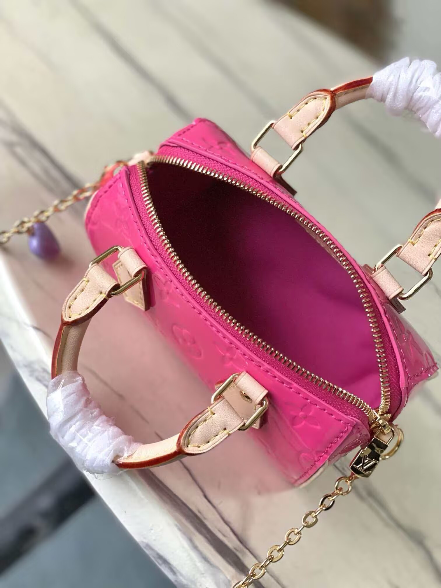 LV Nano Speedy M83273 16x10x7.5cm