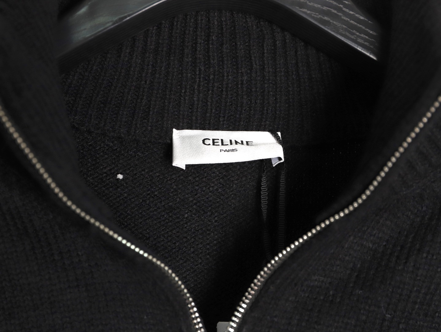 Ce**e 21Fw Sweaters
