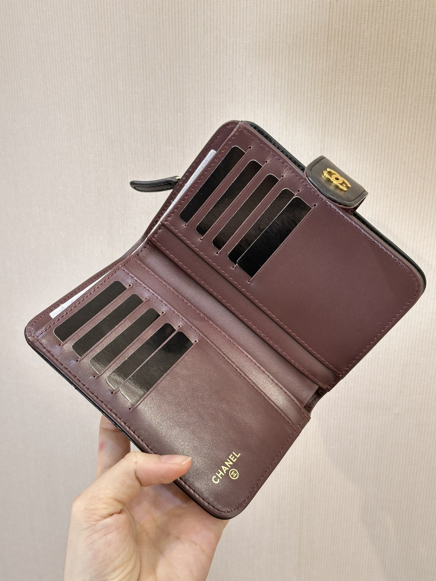 Ch*el matelasse wallet a48667 15.5x10x3cm