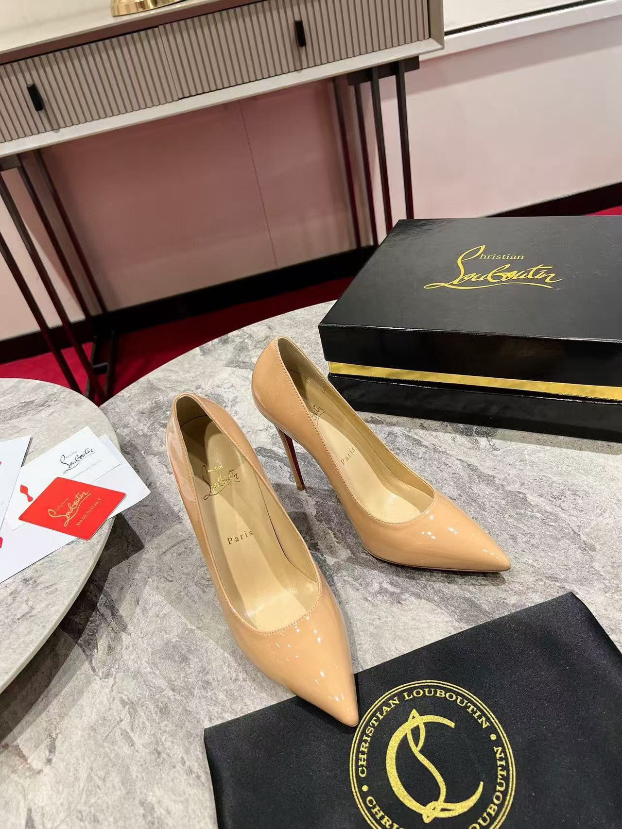 UA Ch**an Louboutin CL red-bottom shoes
