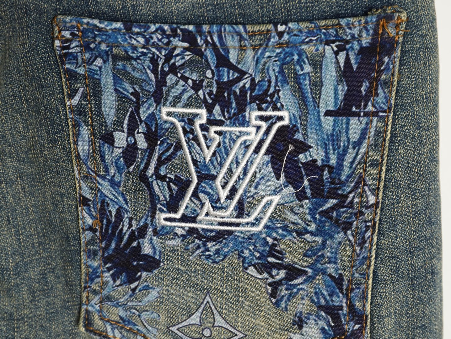 L0*is V*t0n 25SS Jeans