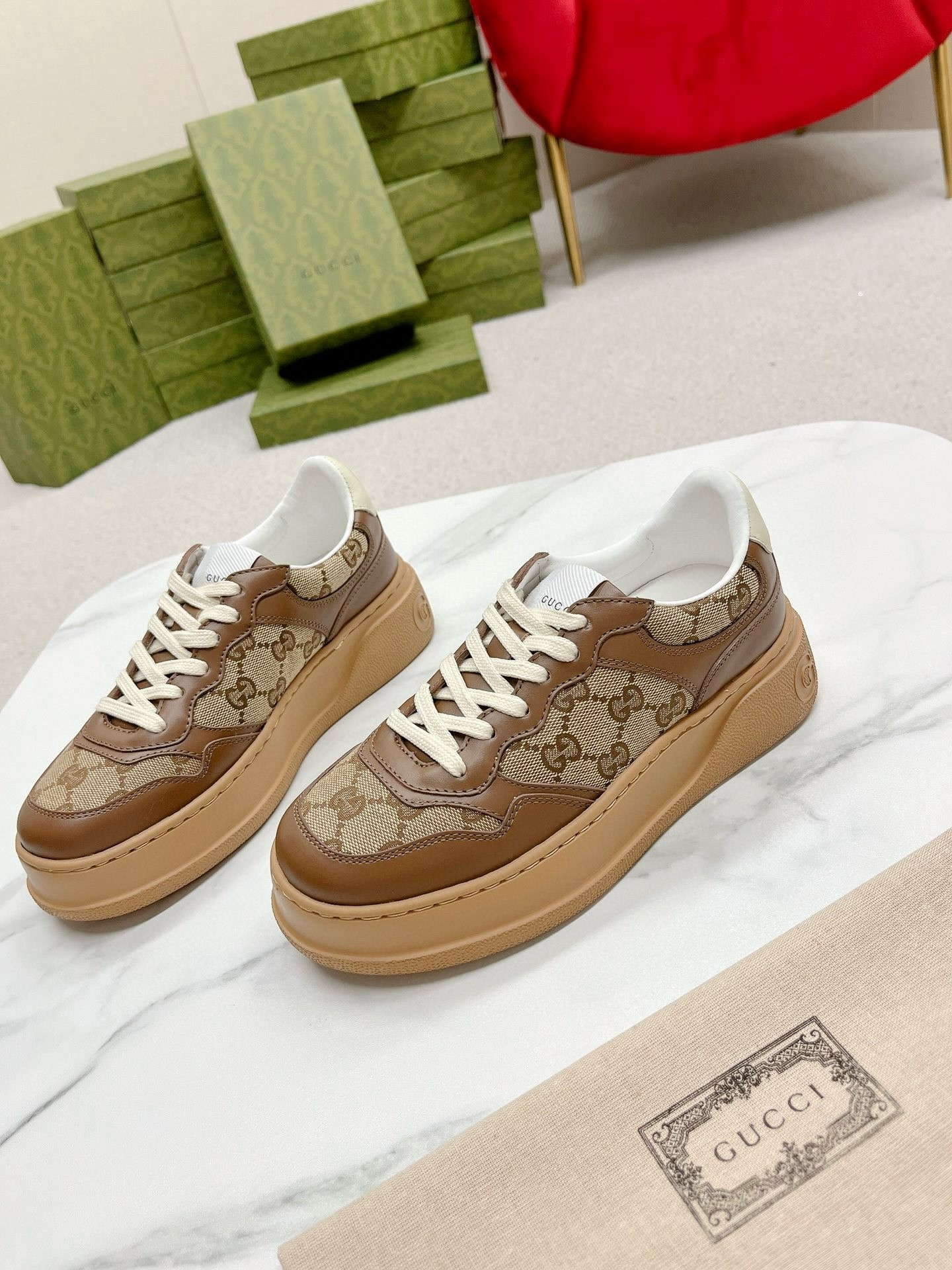 ua G*u*i gg low-top platform sneakers