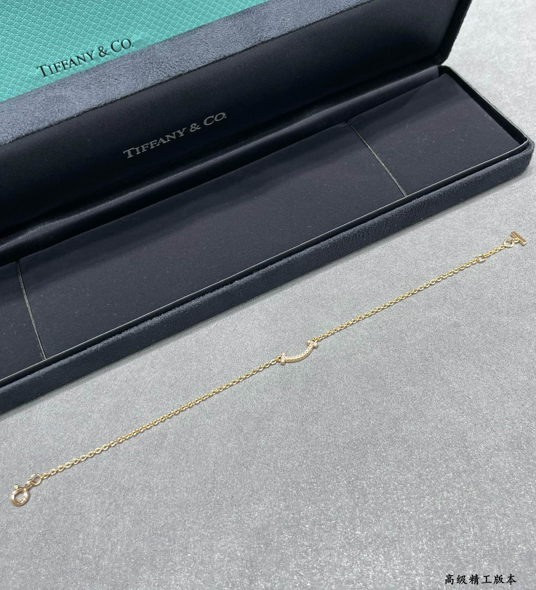 T*f*ny & Co. Mini Smile Diamond Pendant Bracelet