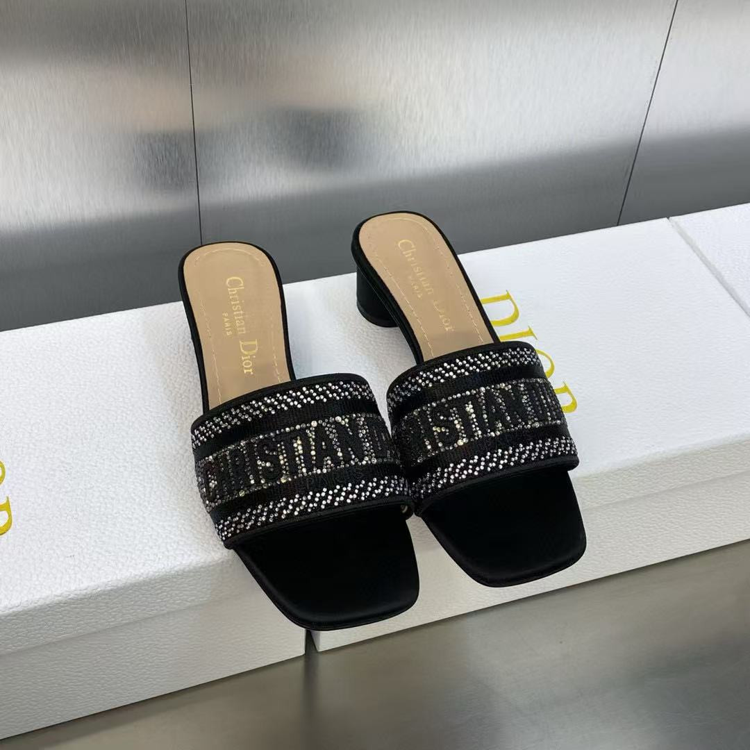 UA D*0ramour Dway Heeled Slide