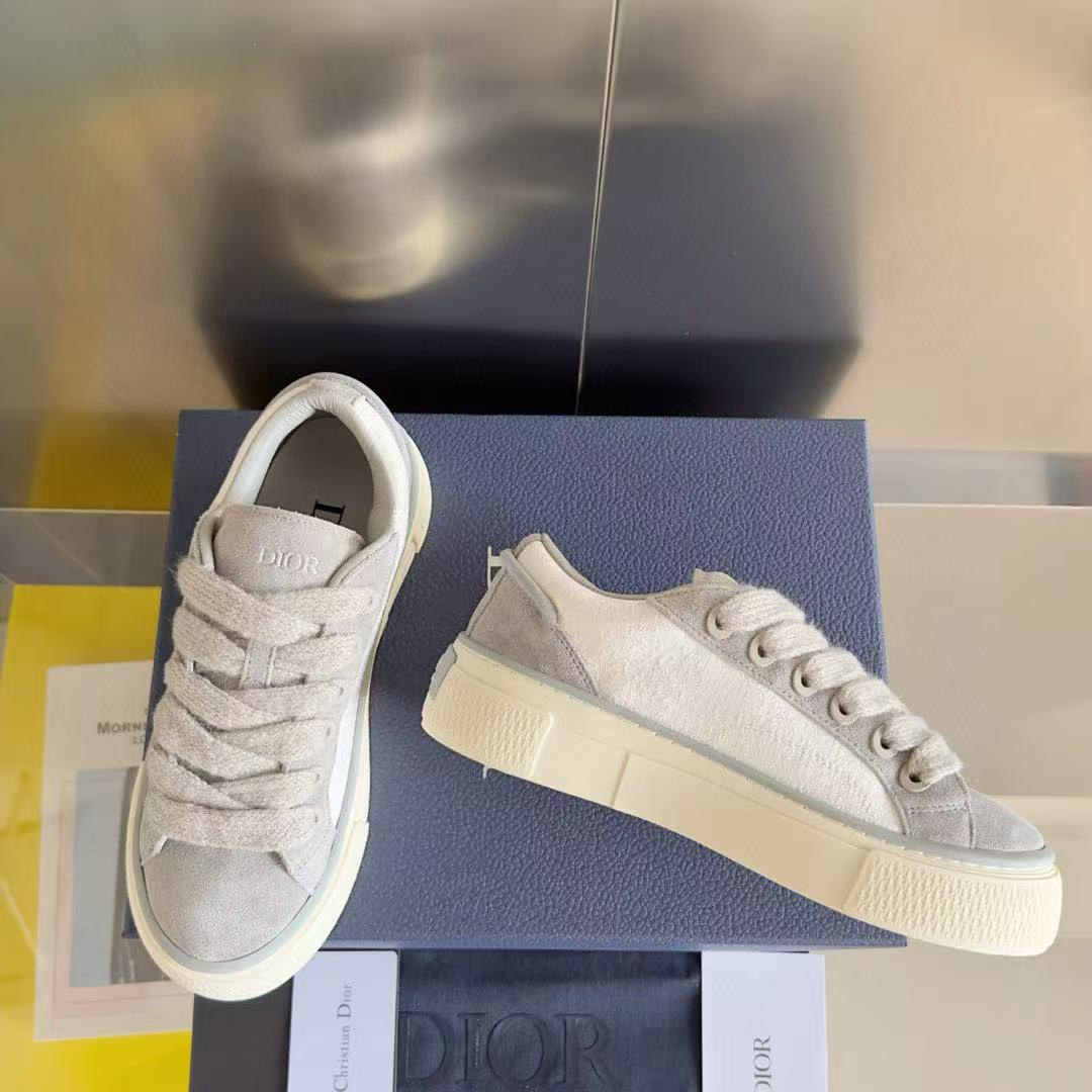 UA D*0r B33 Sneaker