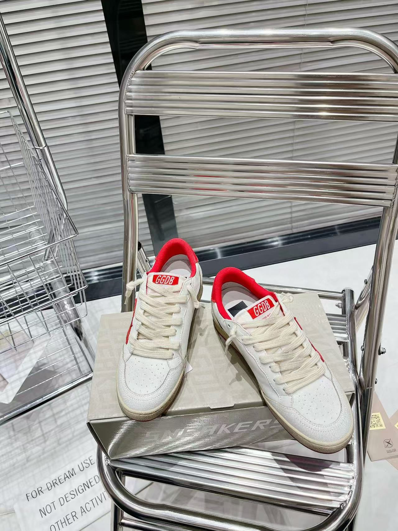 UA Golden Go*e S*per-Star Sneaker