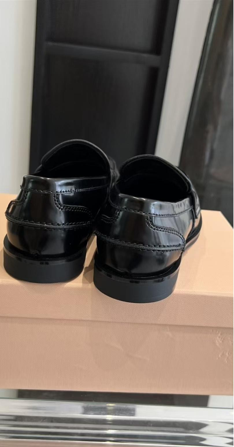 ua M1v M1v leather loafers