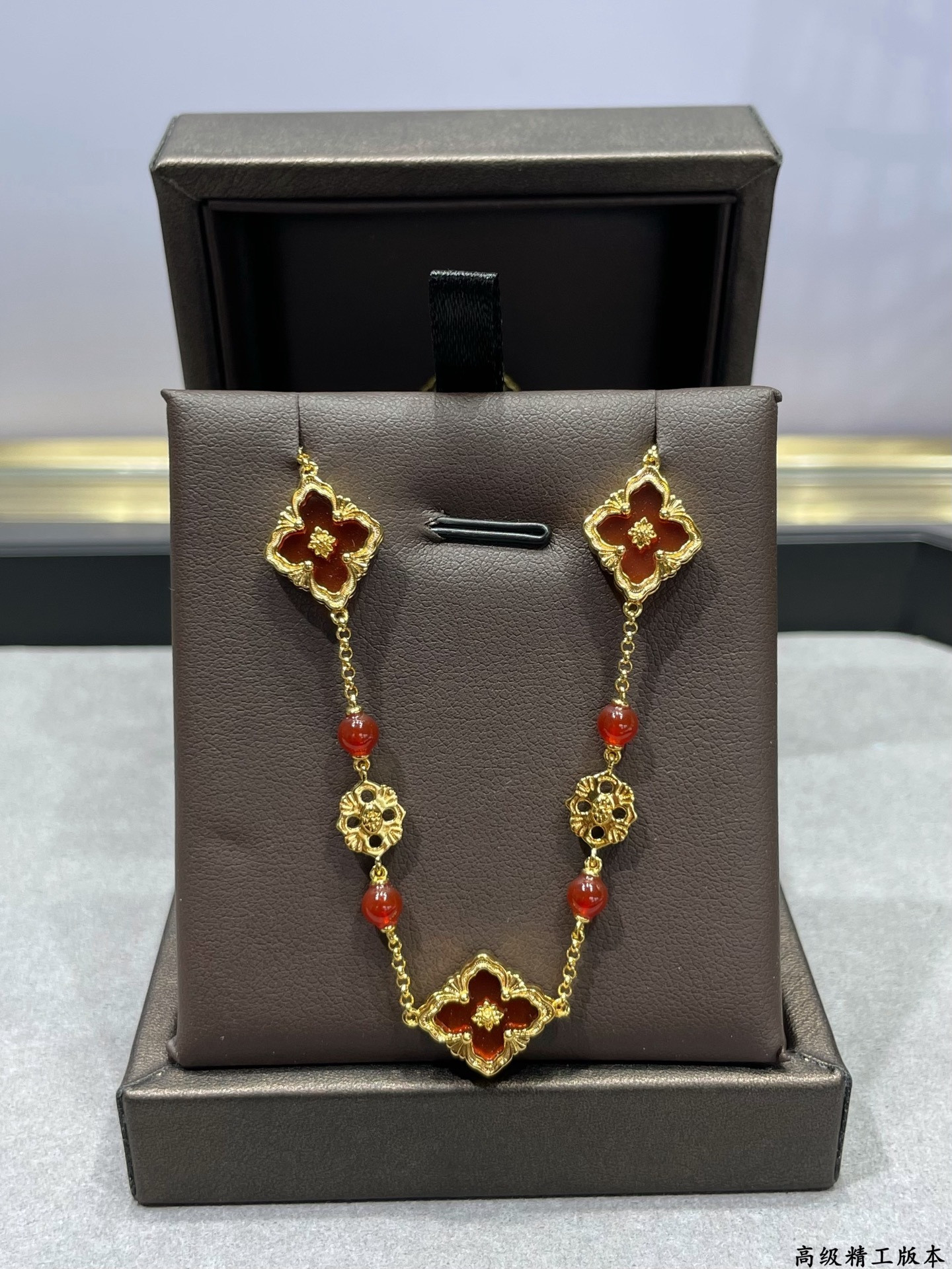 Bvcce11ati three flowers bracelet