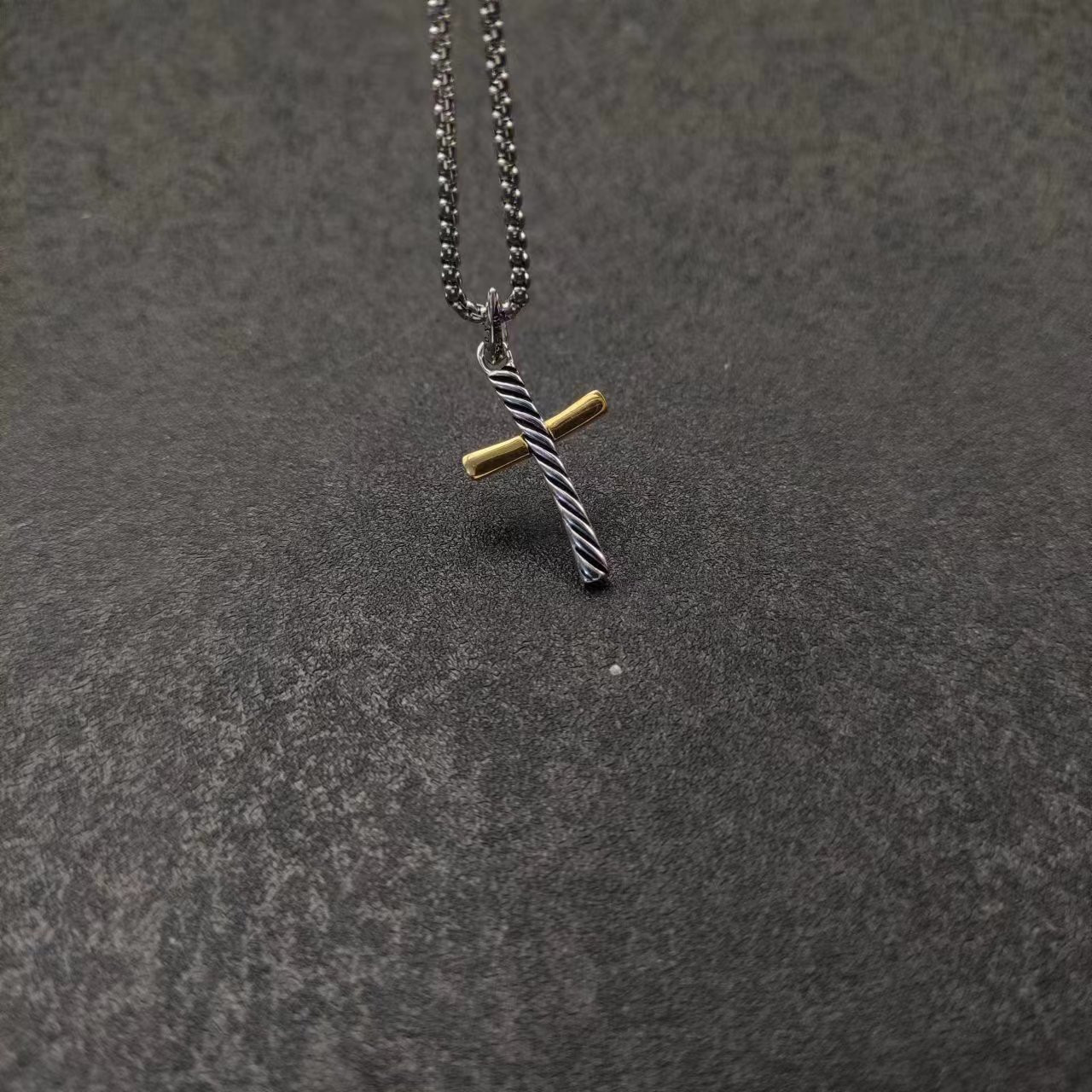 dau1d Yvrm*n cross necklace(chain length 45+5cm delay chain chain thickness 2mm)