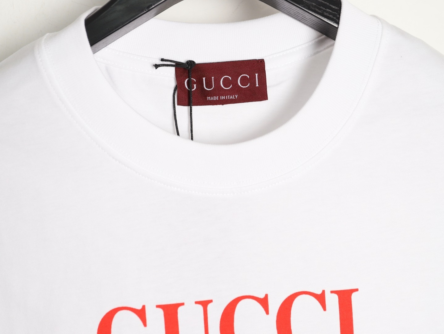 G*u*i Long-sleeved T-shirt