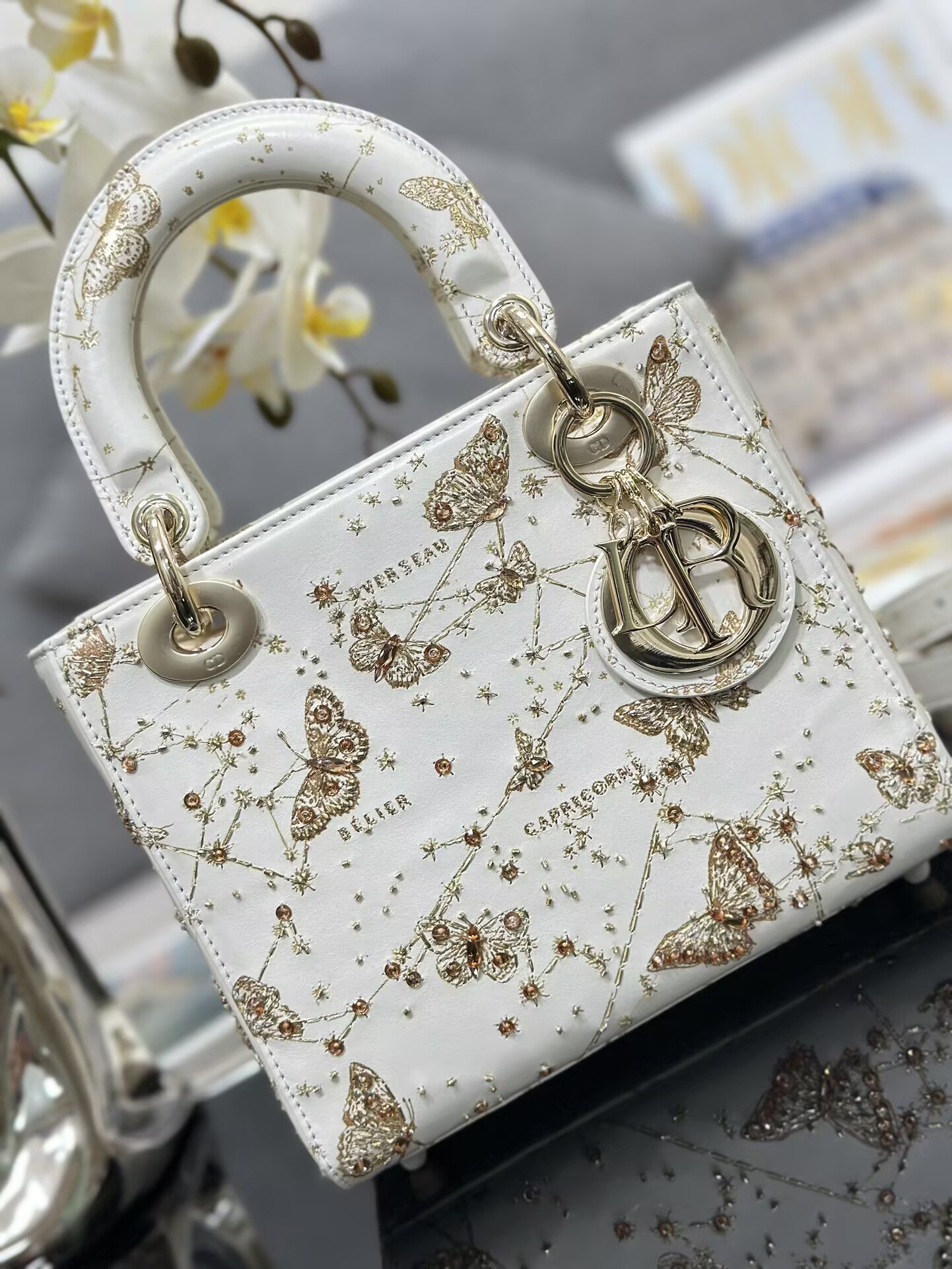 Lady D*0r Bag 20 x 16.5 x 8cm (High-end Version)