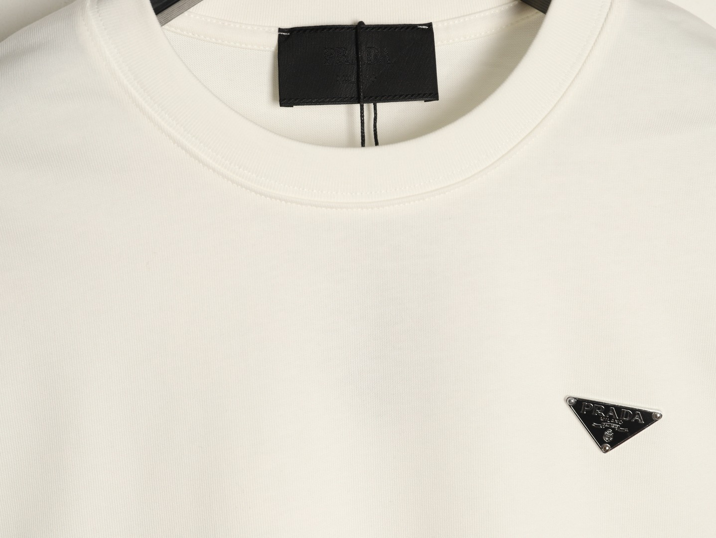 Pra*a long-sleeved t-shirt