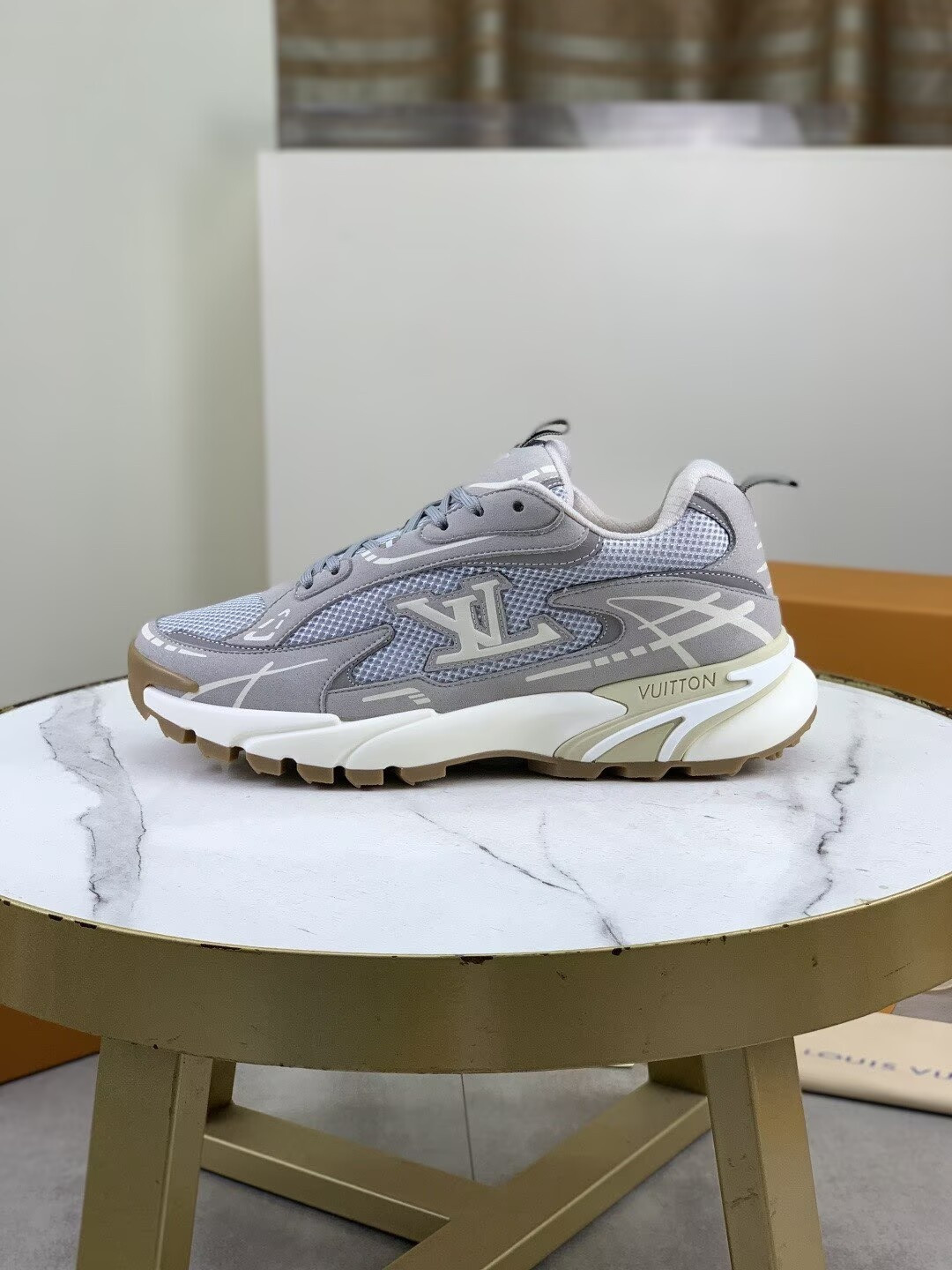 UA LV Sneakers