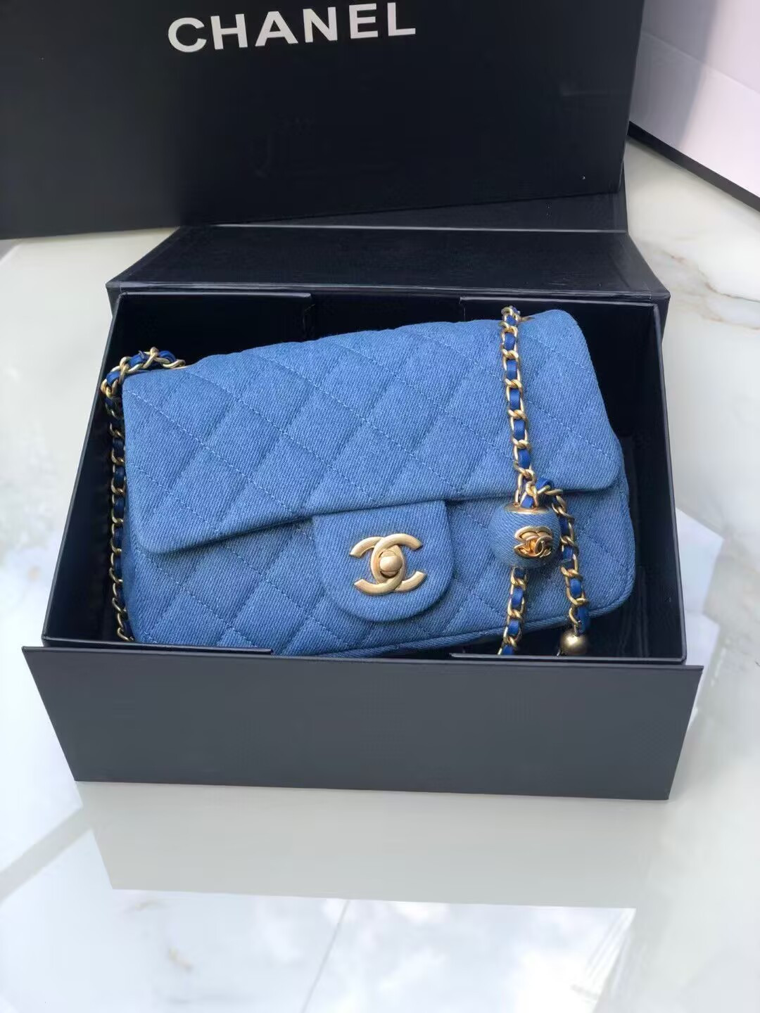 Ch*el Denim Quilted Flap Bag 20x13x7cm