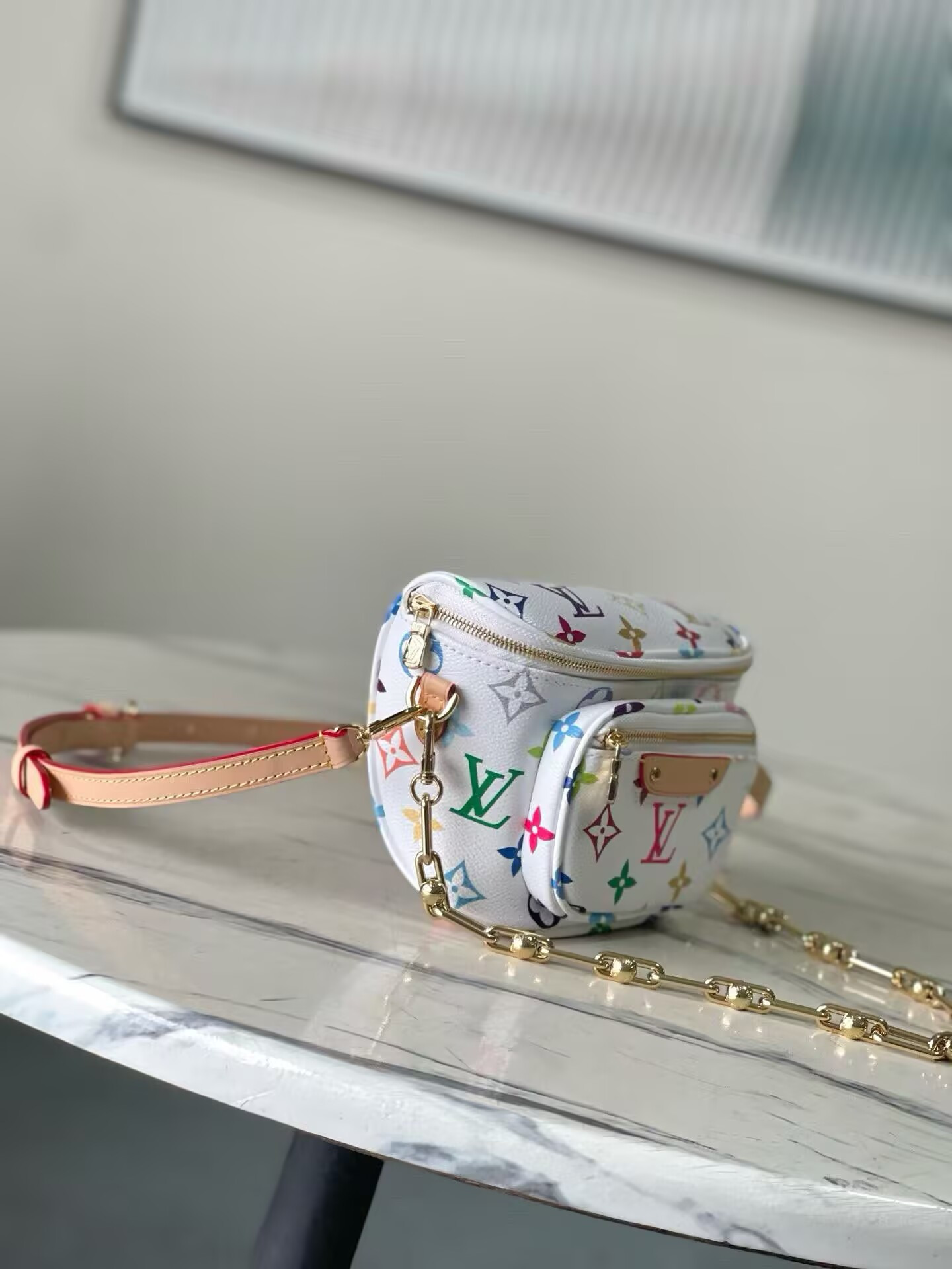 LV x TM Mini Bumbag M00130 17x12x9.5cm