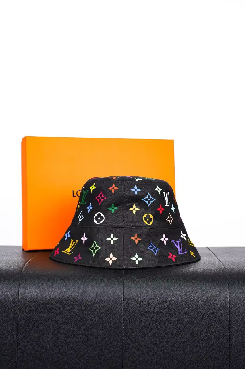 lv x tm reversible S*perflat bucket hat m7985m