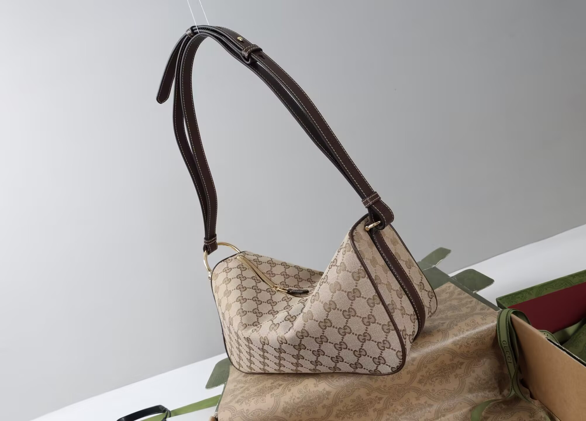 G*u*i half horsebit medium shoulder bag without box 31.5x17x12cm