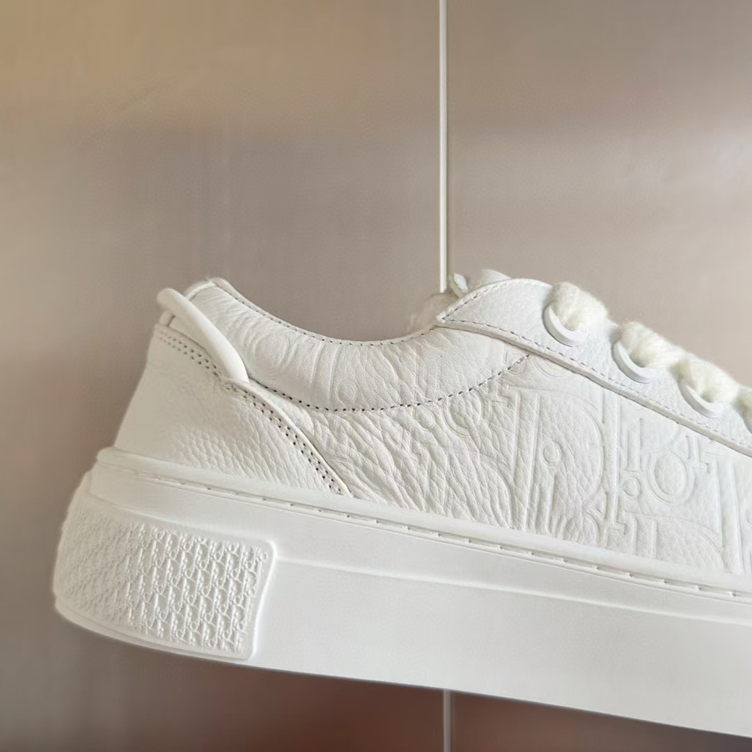 UA D*0r B33 Sneaker