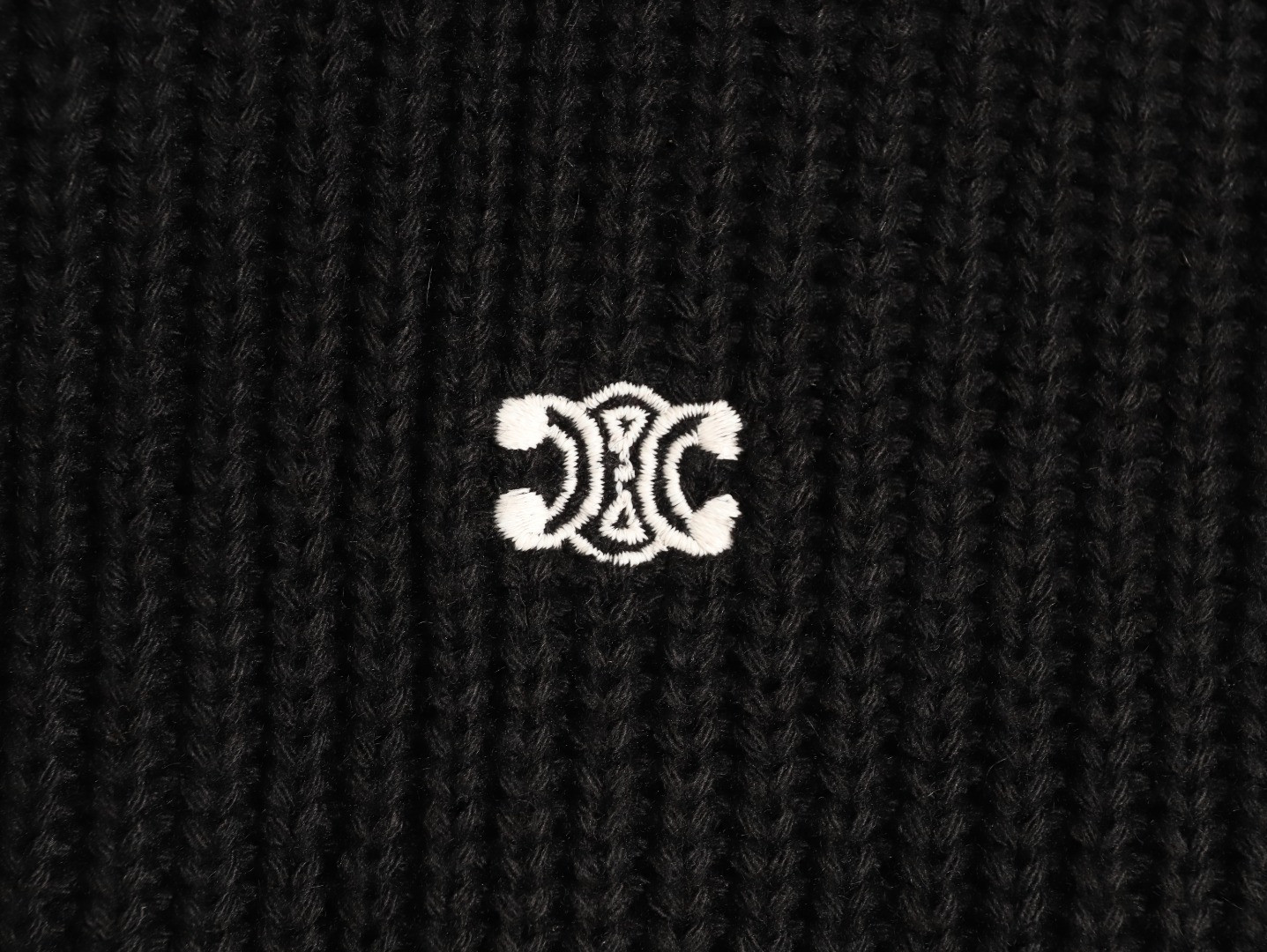 Ce**e Sweaters Coats