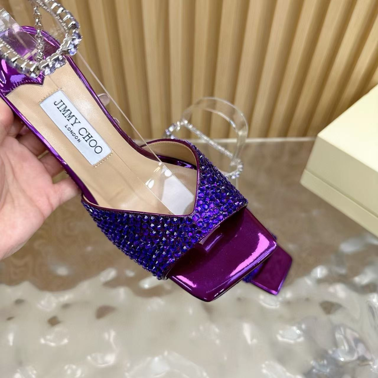 UA Ji*y Ch* Pumps